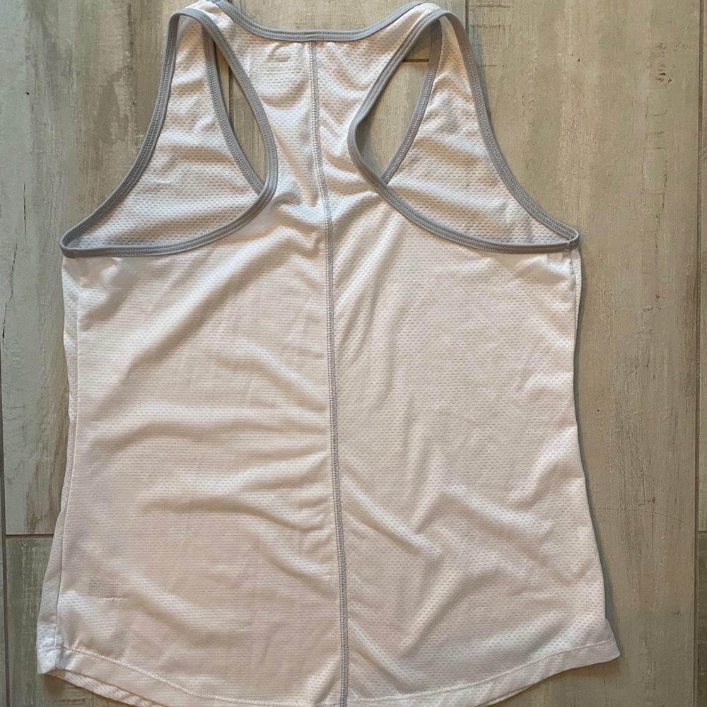 3/$20 White athletic top - Picture 4 of 5
